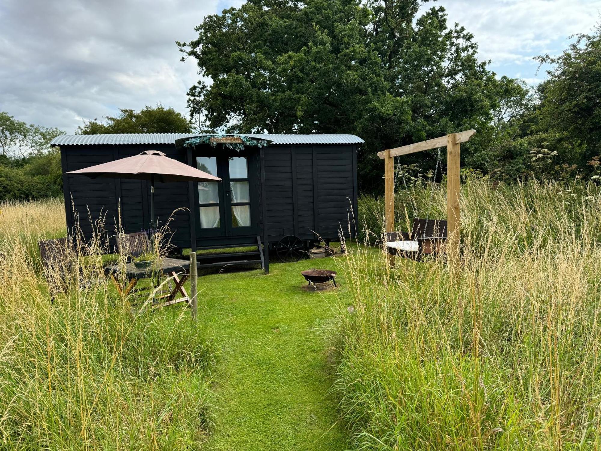 Blue Sky Huts Hotel Chediston Luaran gambar